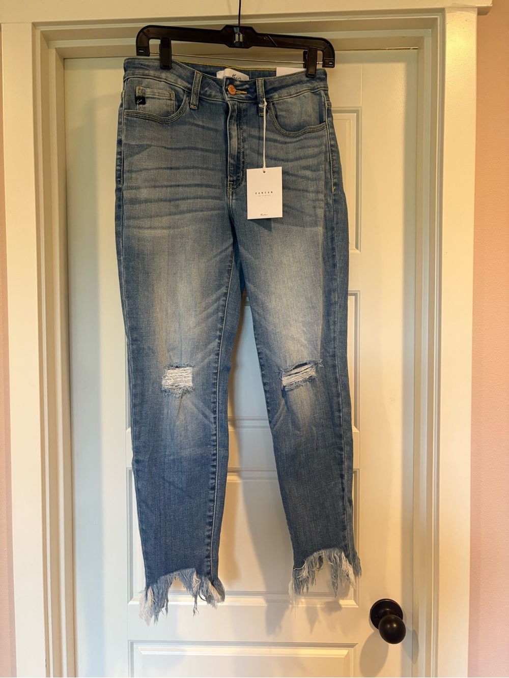 KanCan Light Blue Distressed Ankle Crop Jeans